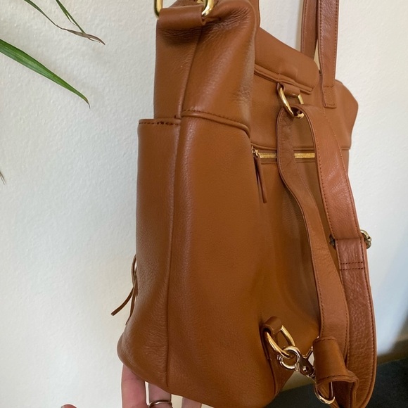 Lily Jade Women’s Madeline Convertible Leather Pebble Diaper Bag Backpack - Picture 11 of 16